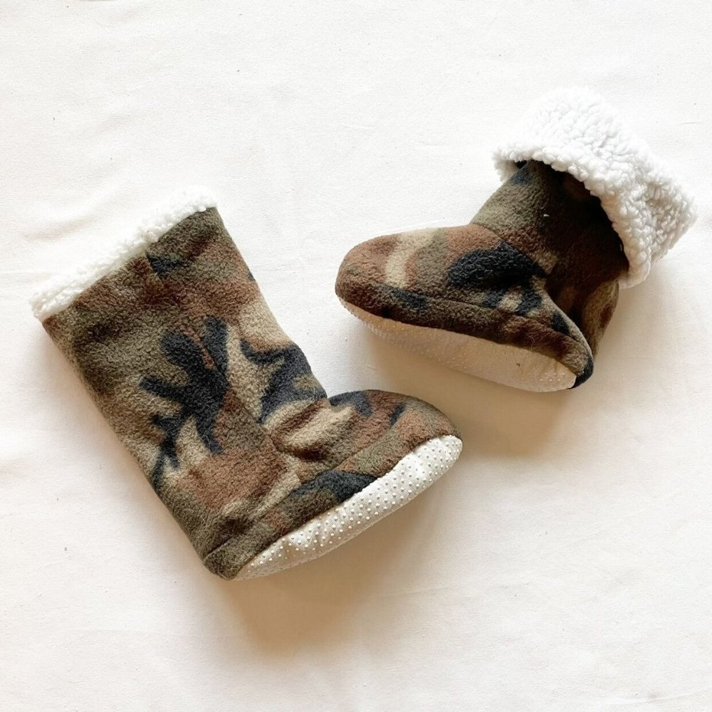 Handmade Camo Fleece Slipper Booties Size 9